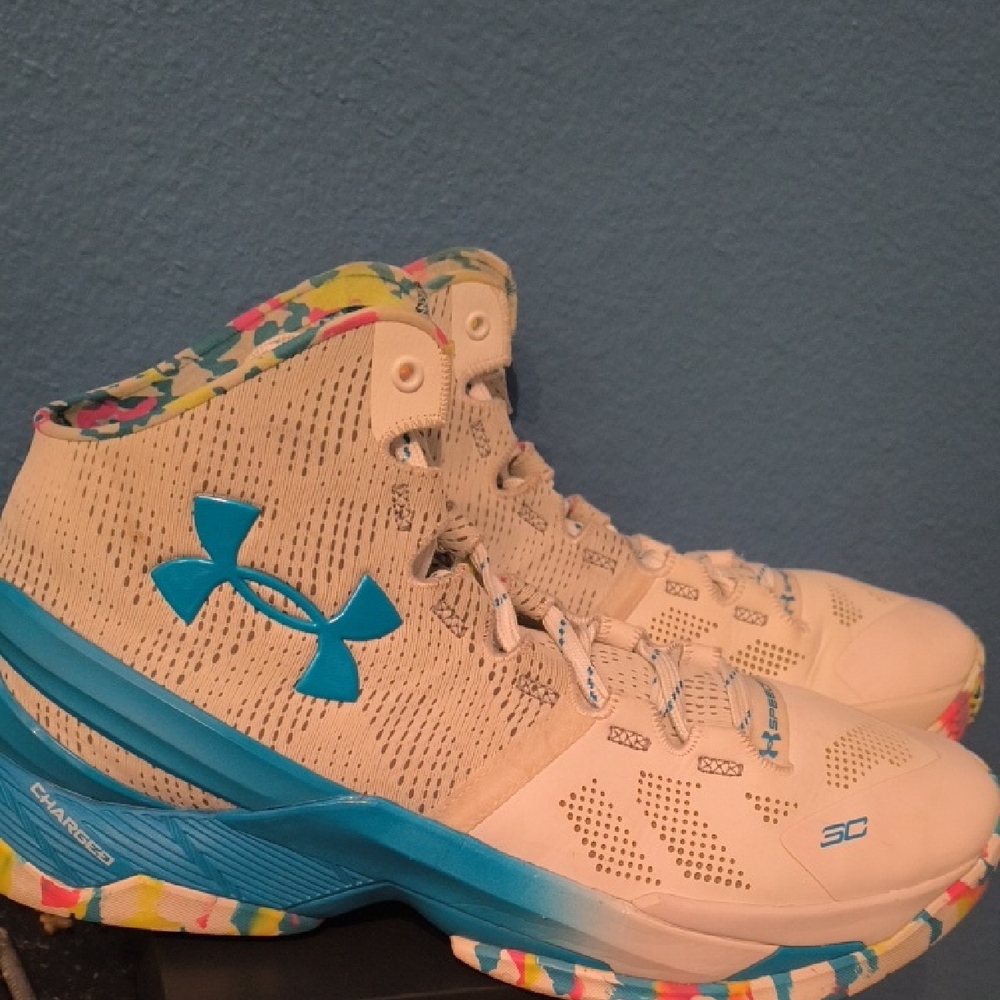 Steph Curry's Under Armour White and Teal Athletic High's OG Sneakers Not Remix